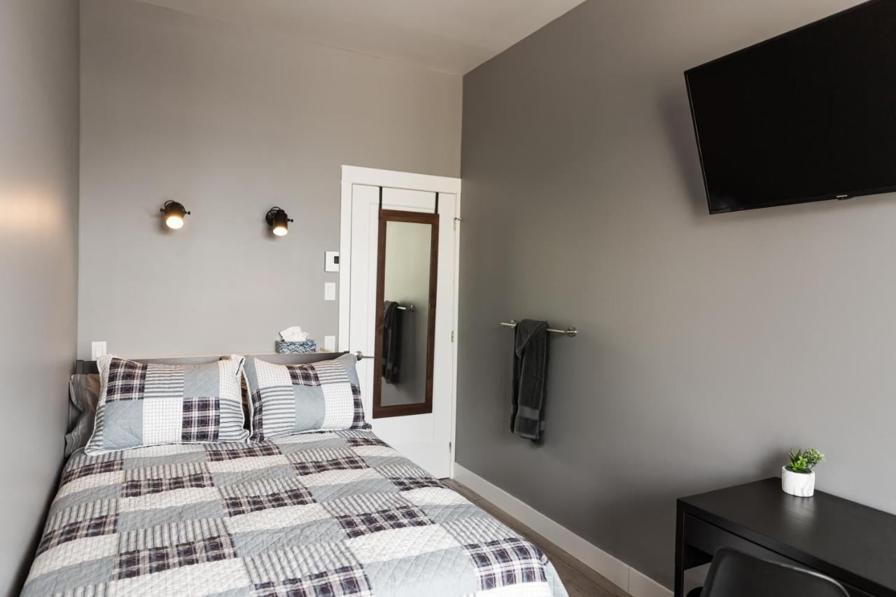 Bed and Breakfast Chez Fx La Tuque Exterior foto