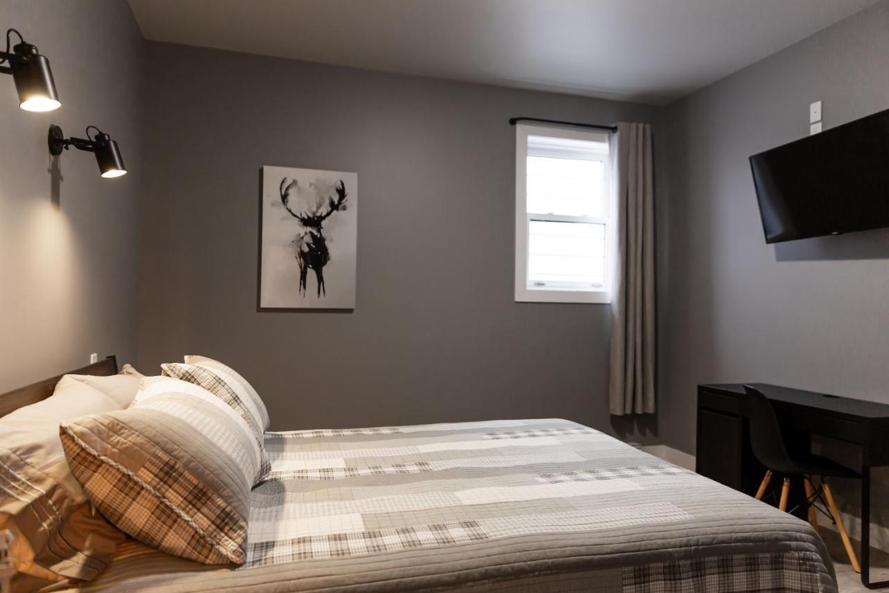 Bed and Breakfast Chez Fx La Tuque Exterior foto